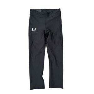 Under Armour compression mid rise capri leggings black size XS NWT